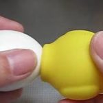 ゆで卵の殻を”より”簡単に剥く方法　〈生活の知恵その２〉